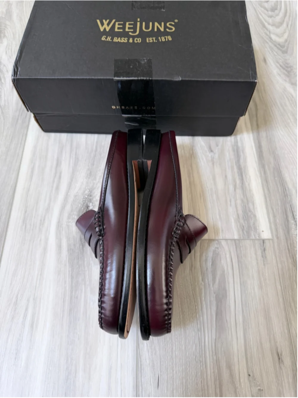 G.H. Bass Weejuns Wynn Penny Loafers Men’s 8.5 Burgundy Leather New in Box